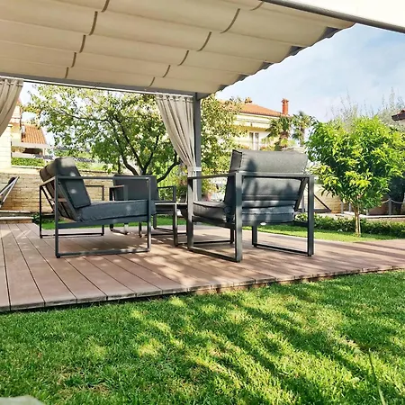 Apartamento With Garden And Bbq In Umago